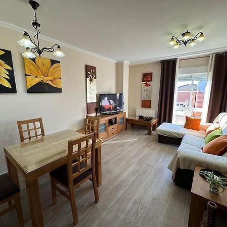 Piso En Linares Zona Centro Con Parking Gratis Apartment Екстериор снимка
